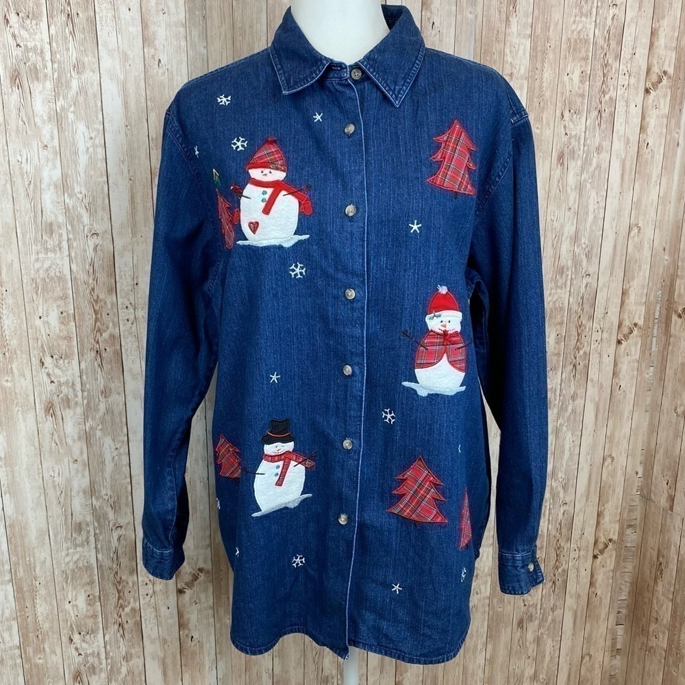 Christmas Holiday Snowman Long Sleeve Denim Button Front Shirt Women’s Large